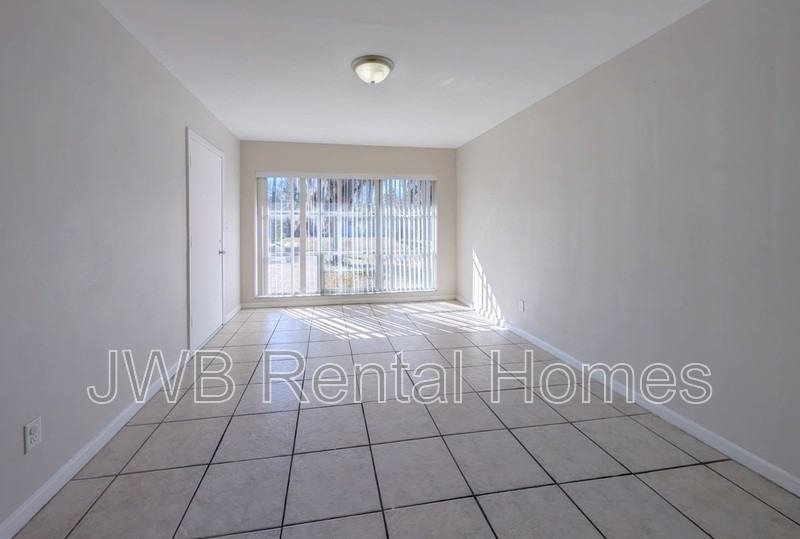 6315 Badnur Dr - Photo 6 of 19