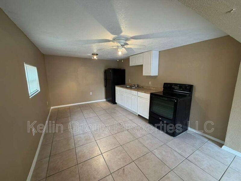 2917 Sanchez St #B - Photo 7 of 13