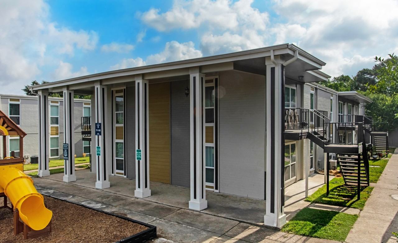 Plaza on Hammerly - Photo 2 of 40