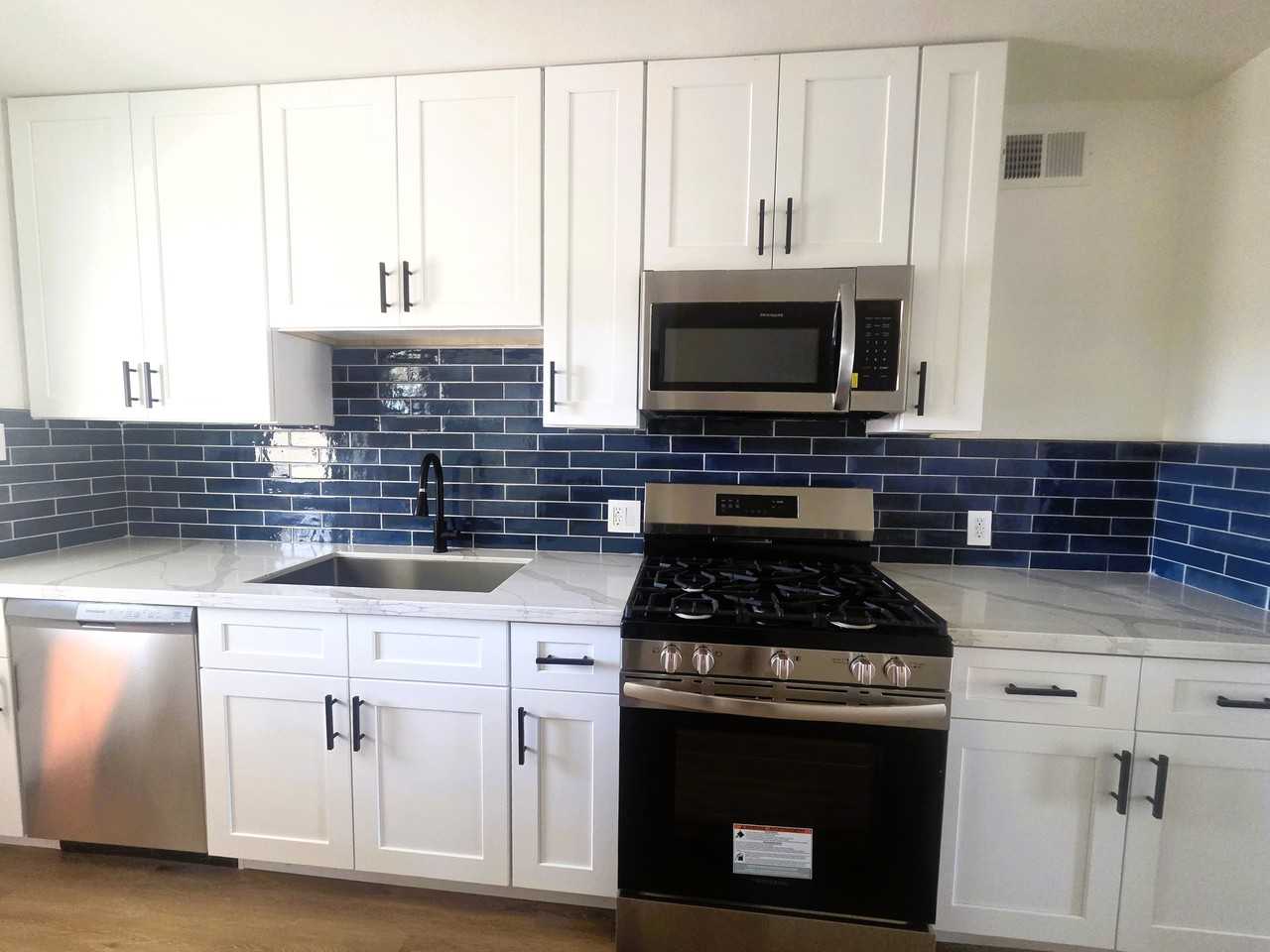 4324 North 14th Street - Photo 5 of 11