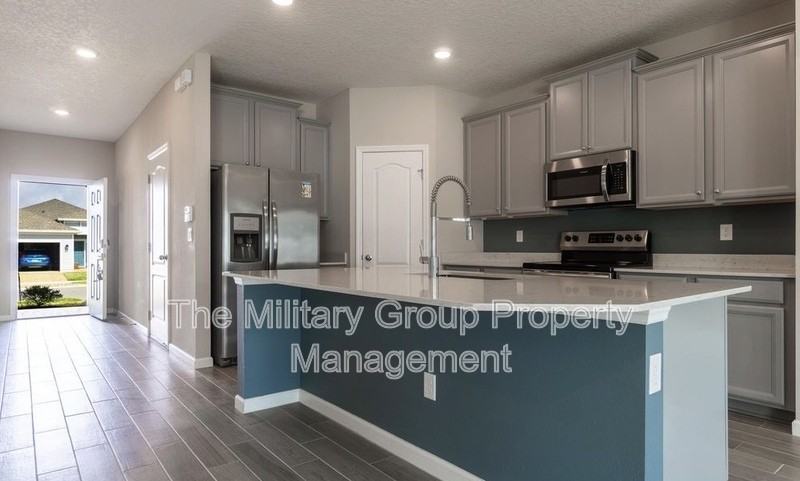 9234 Gilmore Grove Way - Photo 3 of 37