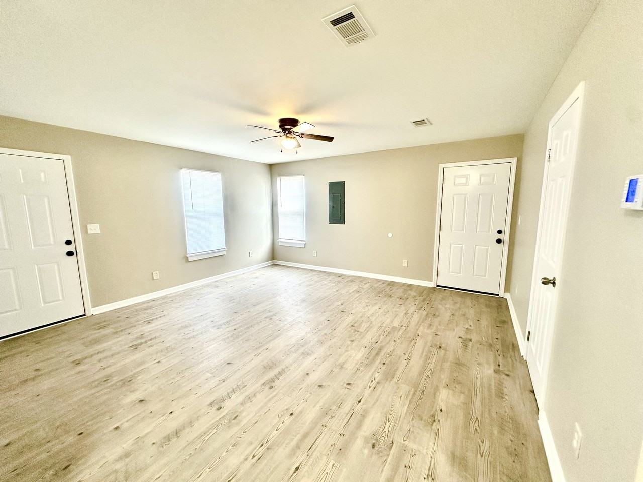 30 Sirmans Drive - Photo 3 of 10