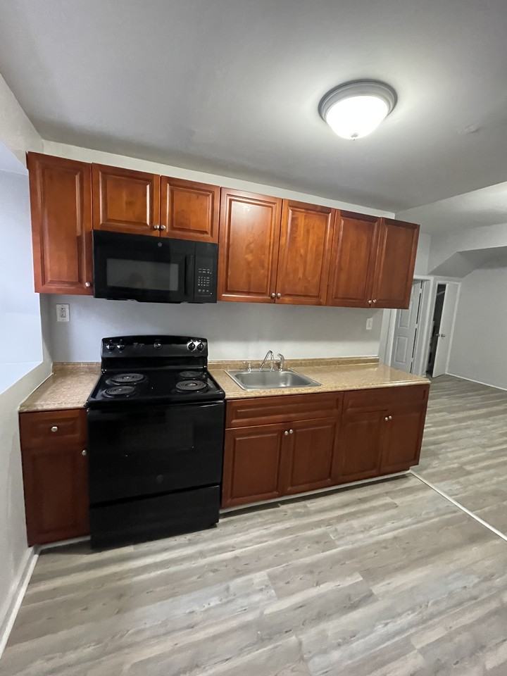 802 North 63rd Street - (Escrow) - Photo 4 of 8