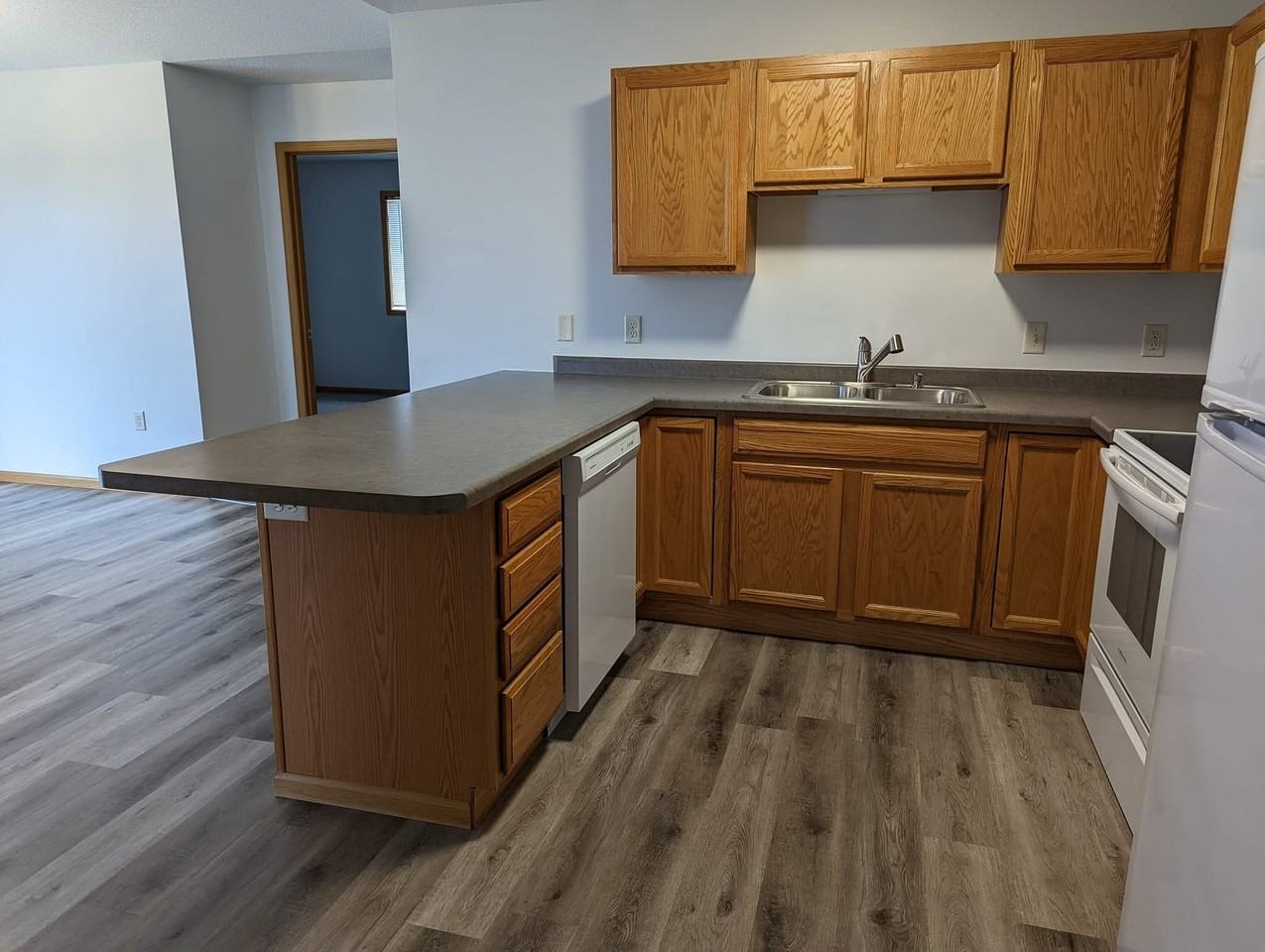 13033 43rd Ave #13033 - Photo 2 of 9