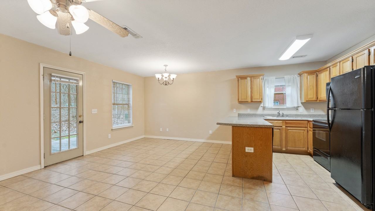 2600 Bowman Dr #2600B - Photo 2 of 12