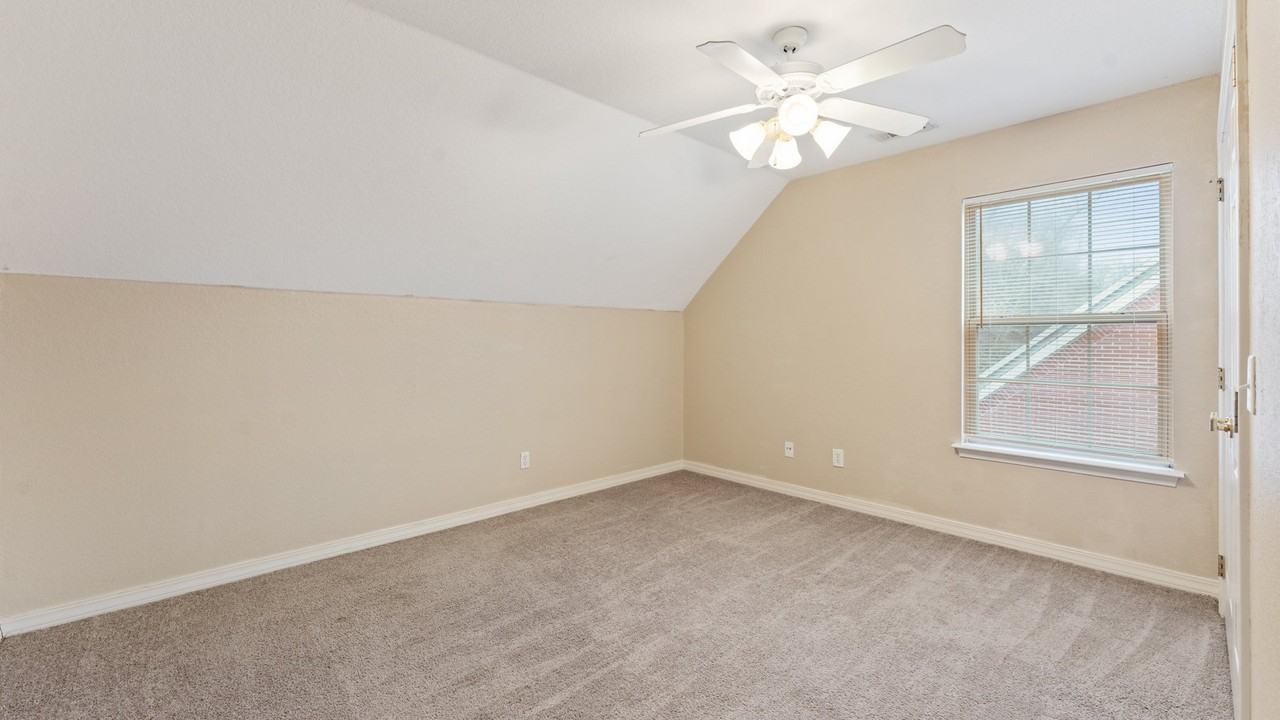 2600 Bowman Dr #2600B - Photo 6 of 12