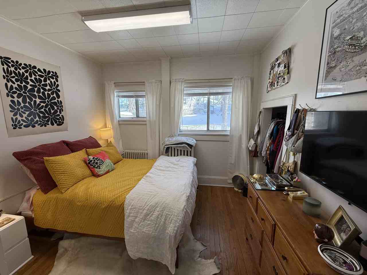 311 Elmwood Ave - Photo 4 of 9