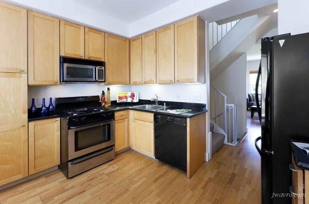 Hickory Street & Octavia Blvd - Photo 3 of 13