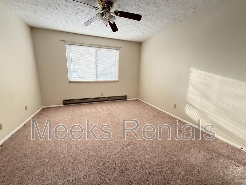 1739 6th Ave #B23 - Photo 4 of 5