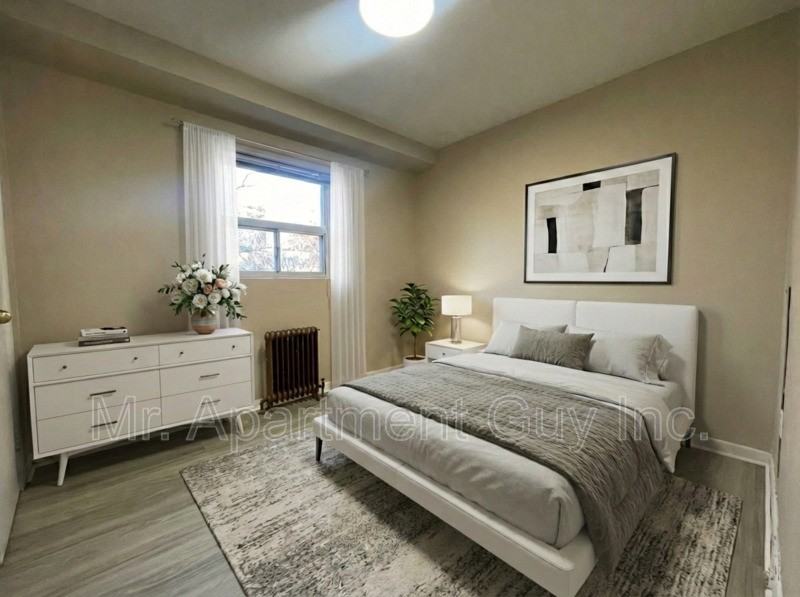 431 Martha St #8 - Photo 3 of 17