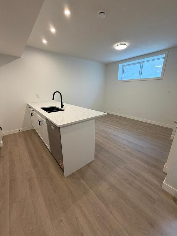 14019 104 Ave Nw #1 - Photo 3 of 10