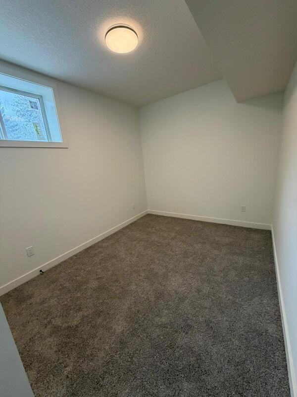 14019 104 Ave Nw #1 - Photo 6 of 10