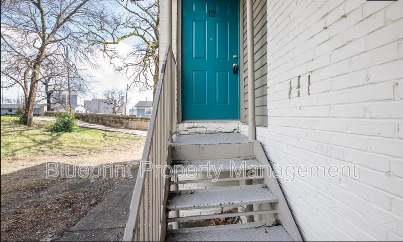 1413 12th Ave N #1 - Photo 3 of 14