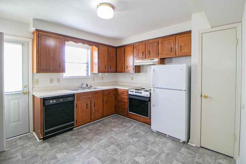 1603 Minglewood Dr #10 - Photo 6 of 20