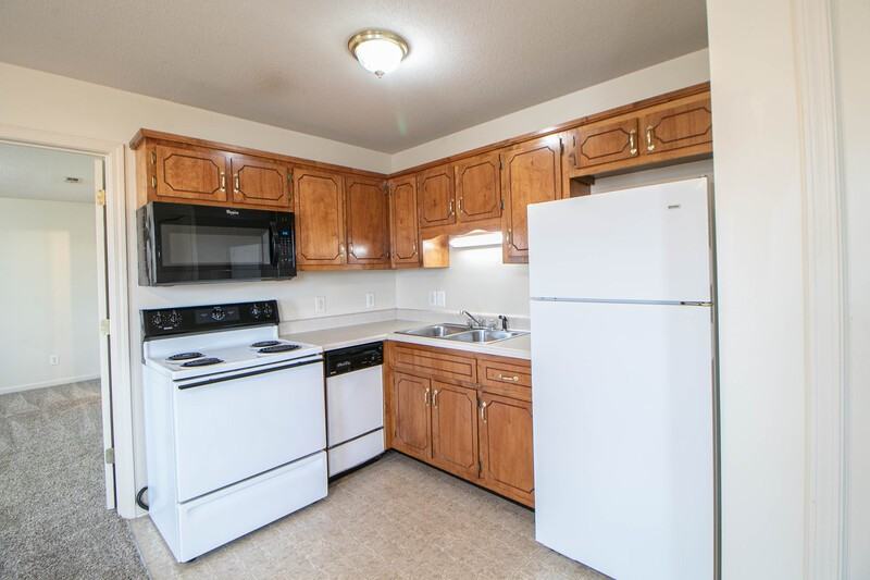 3292 Tower Dr #7 - Photo 6 of 16