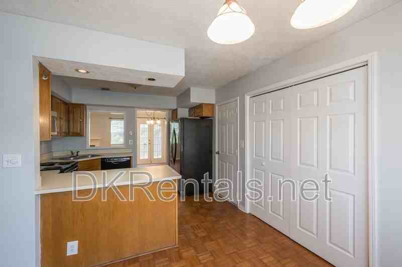 109 Franklin Ct - Photo 6 of 27