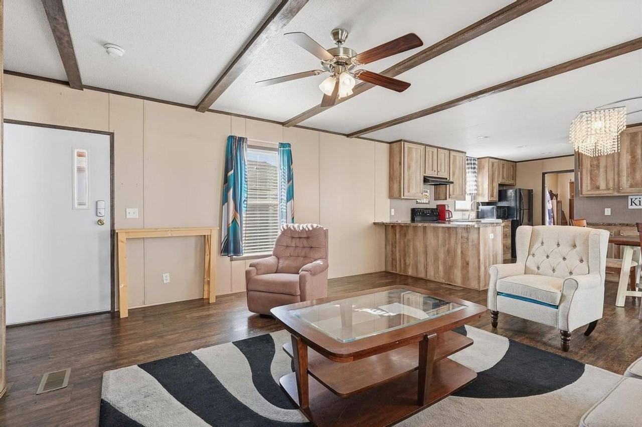 402 Arnold Blvd - Photo 5 of 27