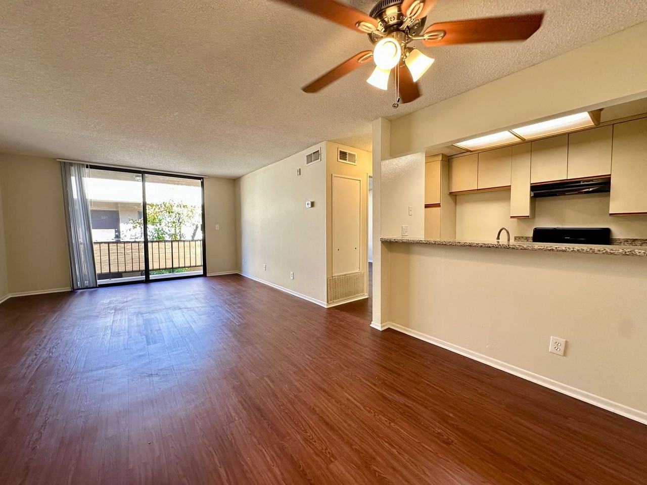 Otsego Arms Apartments - Photo 5 of 6