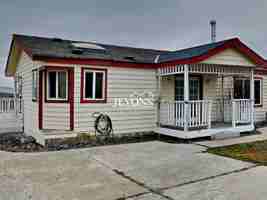 featured image of 551 Point Dr