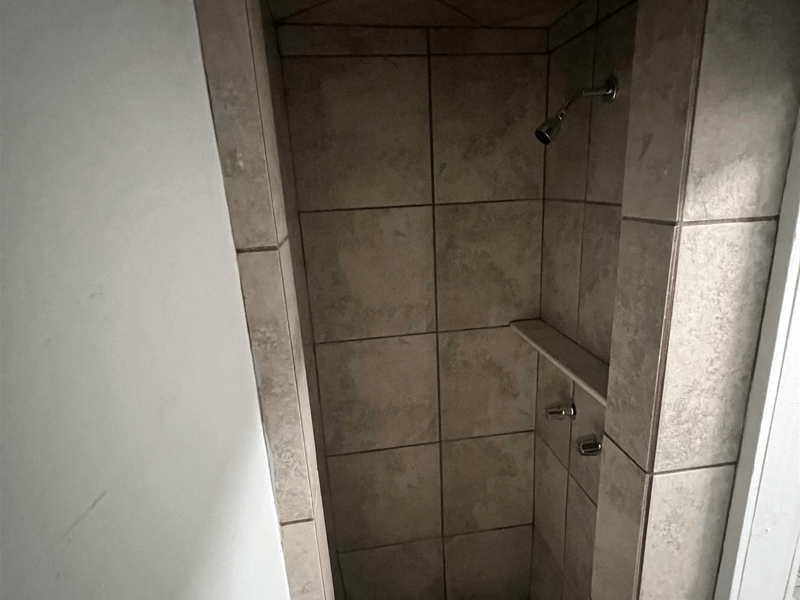 1240 Levy Ave - Photo 7 of 10