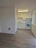 featured image of 1919 1917, 1919 & 1921 Maple Avenue