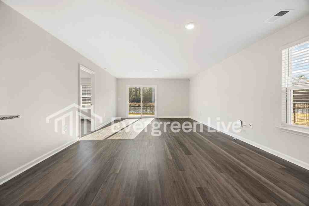 2219 Courtina Way - Photo 3 of 8