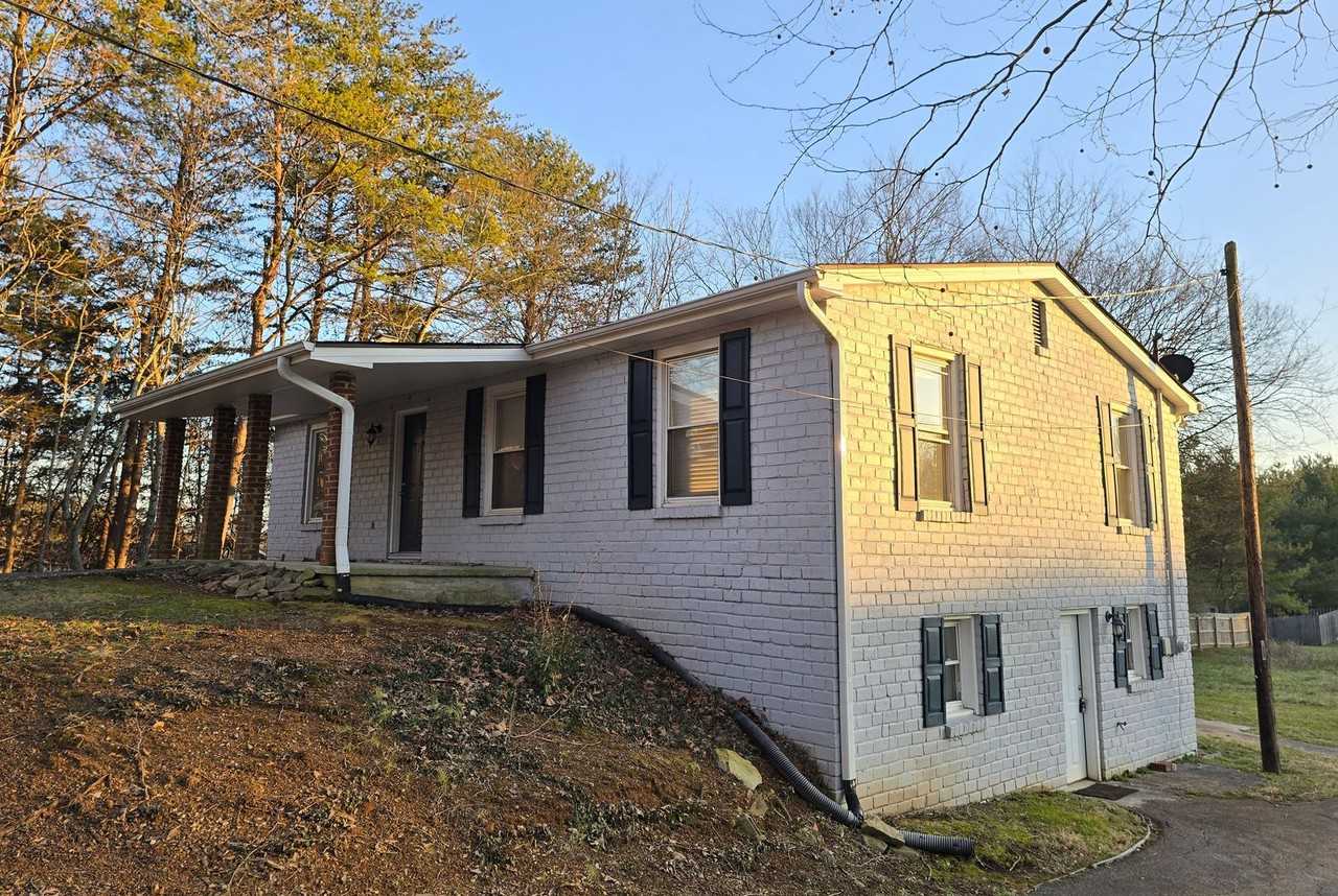 833 Canton Hollow Rd - Photo 2 of 22