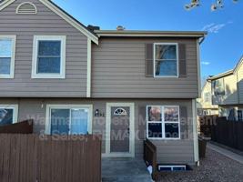 featured image of 4392 Hawks Lookout Ln