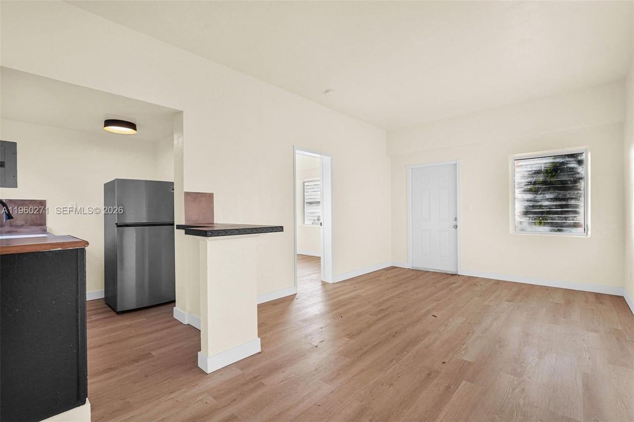 12287 Ne 7th Ave #3 - Photo 2 of 44