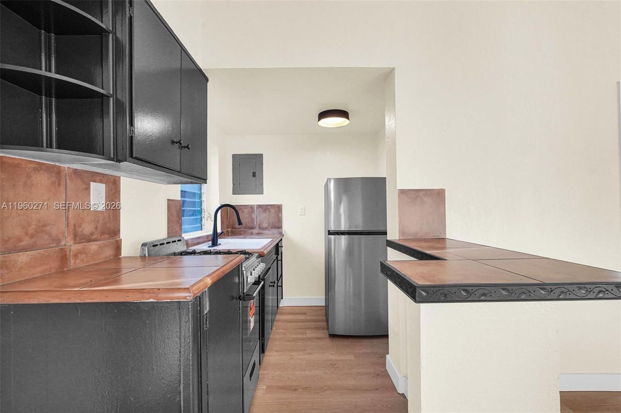 12287 Ne 7th Ave #3 - Photo 3 of 44