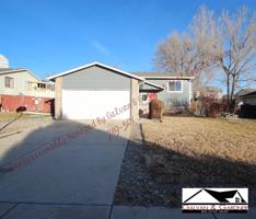 featured image of 560 Upton Dr