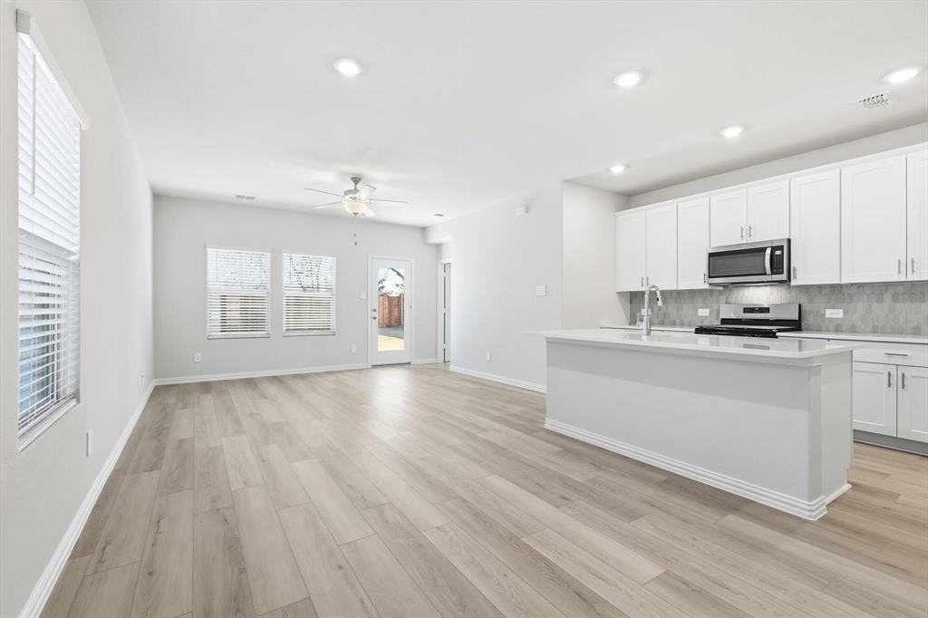 5611 Chasewood Dr - Photo 7 of 37