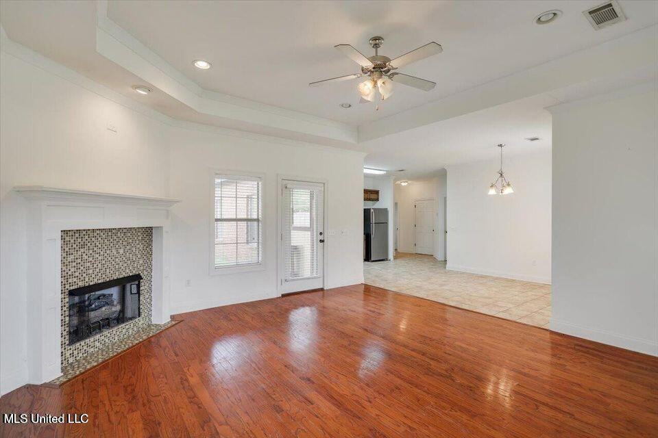 409 Sand Stone Pl - Photo 5 of 21