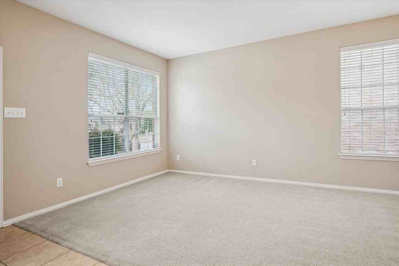 13336 Roadster Dr - Photo 3 of 25