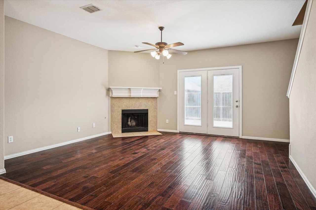 13336 Roadster Dr - Photo 5 of 25