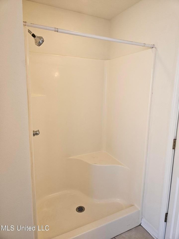 2532 N 10th St - Photo 6 of 12