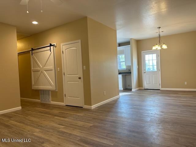 3401 Blue Wood Dr - Photo 2 of 7