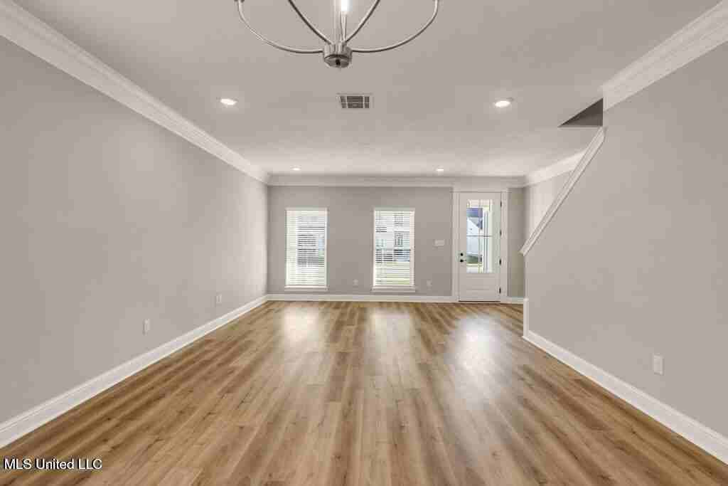 12109 Creole Way - Photo 7 of 37