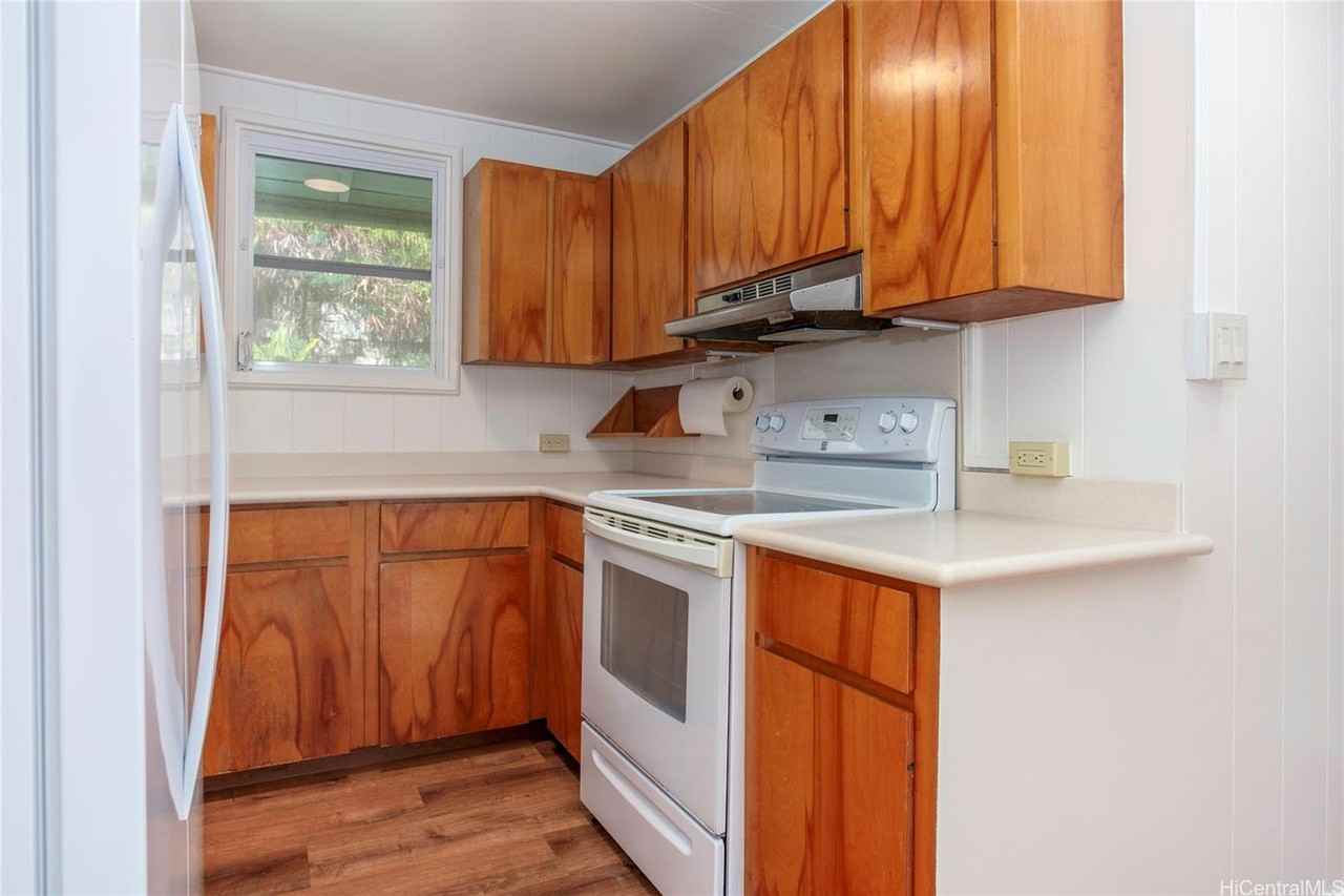 2138 Mahalo St - Photo 4 of 12