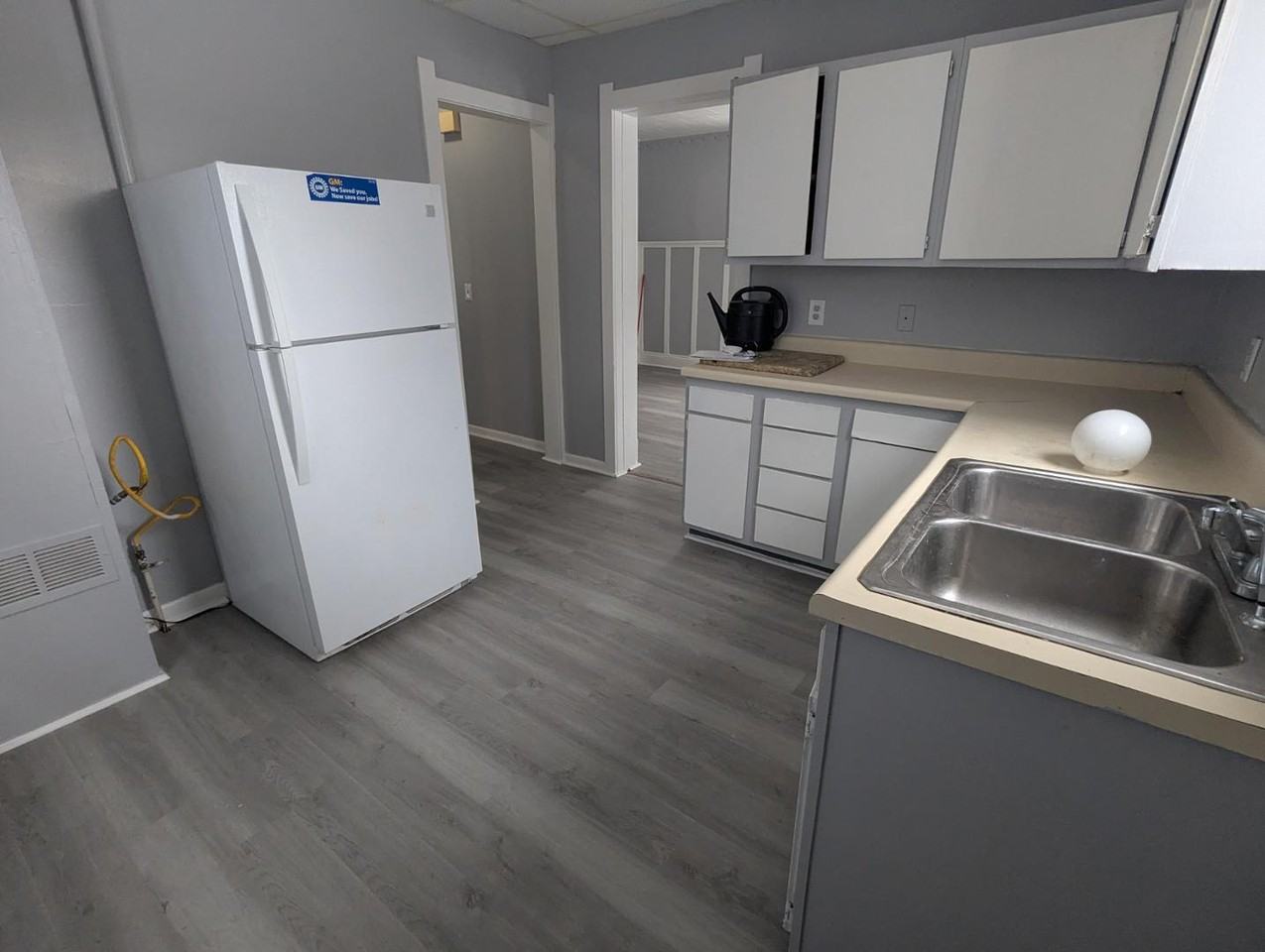 615 Baldwin Pl - Photo 7 of 22