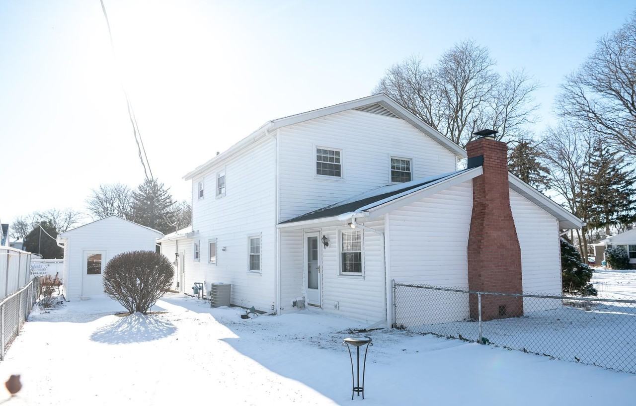 5504 Ketukkee Trl - Photo 2 of 3