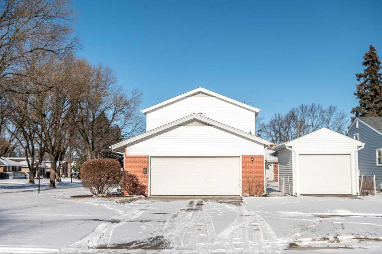 5504 Ketukkee Trl - Photo 3 of 3