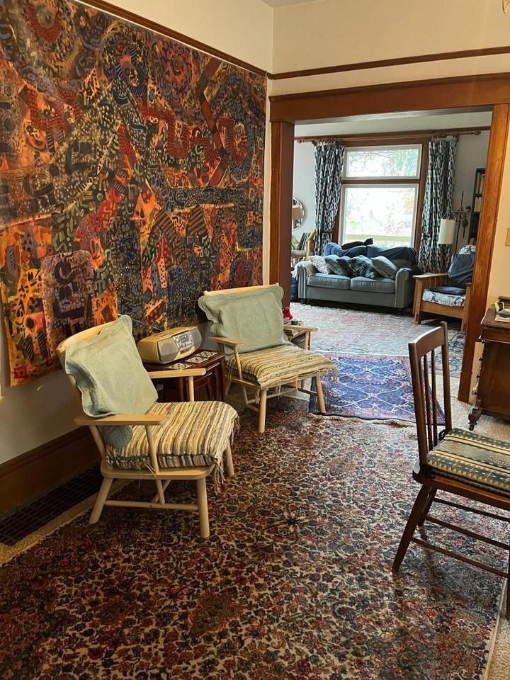 3718 Se Morrison St - Photo 5 of 7