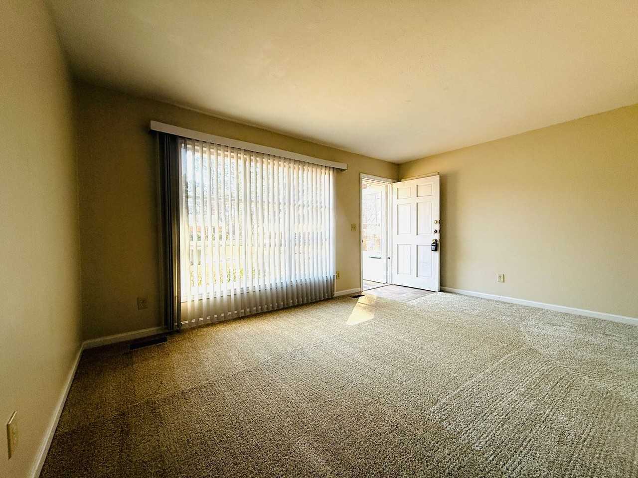 257 Fawn Rd - Photo 3 of 16
