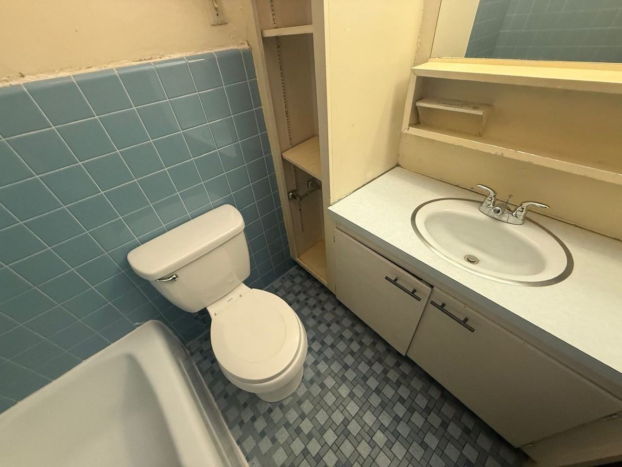 Nittany Avenue, East-126 - Photo 6 of 8