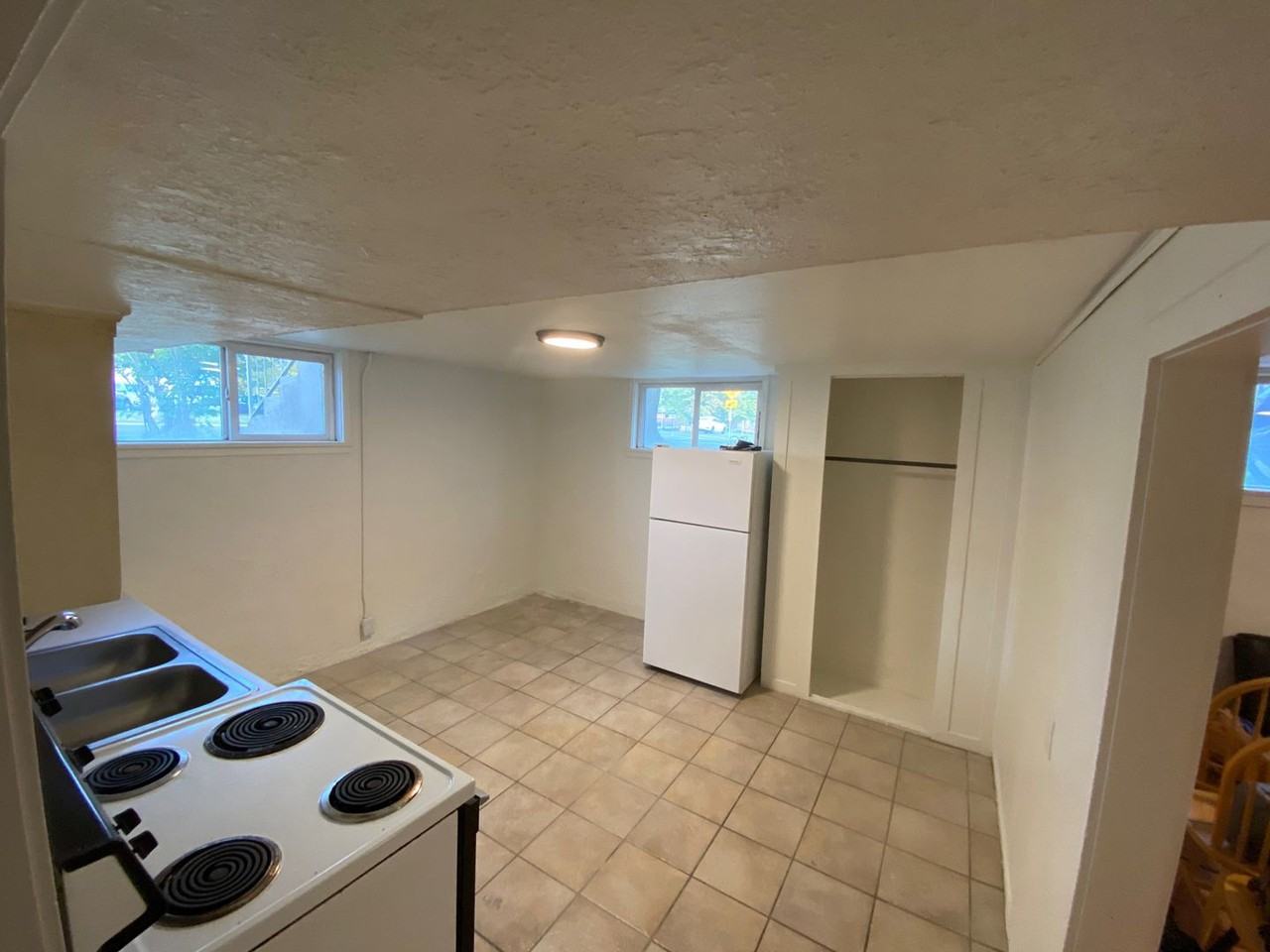 74 East Apartments - Photo 4 of 6