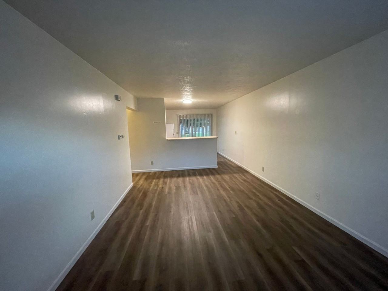 1606 S 16th St #3 - Photo 3 of 13