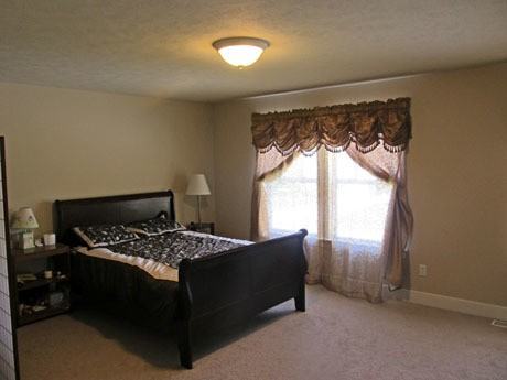 7411 Dartmoor Ct - Photo 6 of 11