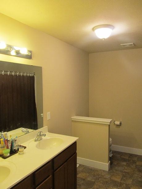 7411 Dartmoor Ct - Photo 7 of 11