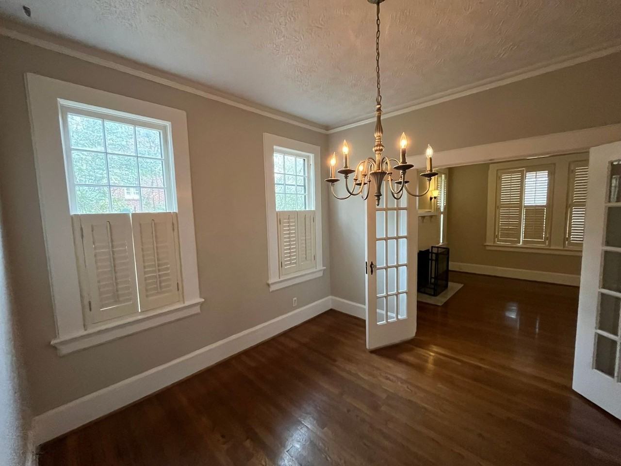 1409 16th Ave - Photo 5 of 34